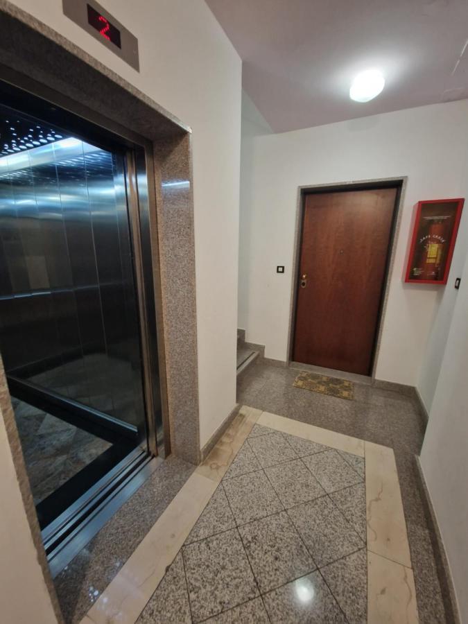 Karoglan Apartamento *